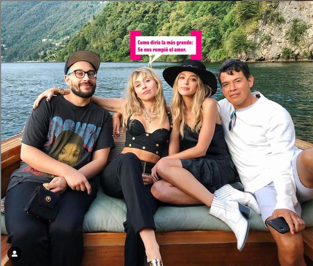 Miley Cyrus y Kaitlynn Carter en Italia con unos amitos durante su amorío