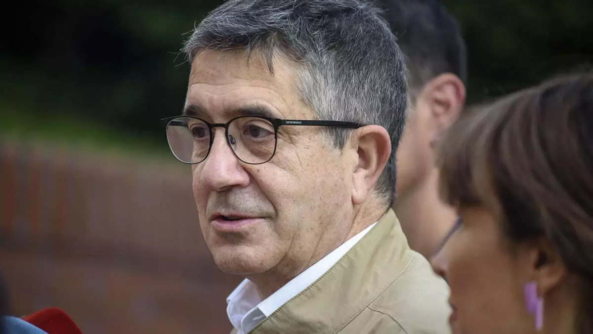 El PSOE defiende que la situación "sigue siendo la misma" tras perder un escaño y emplaza a Junts a decidir