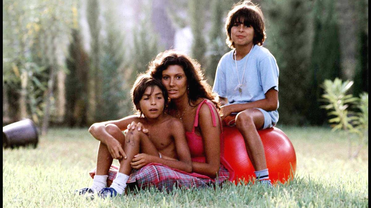 Carmen Ordoñez con sus hijos Cayetano Rivera y Fran Rivera
