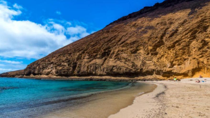 Playa de La Cocina (Montaña amarilla), Isla de La Graciosa.