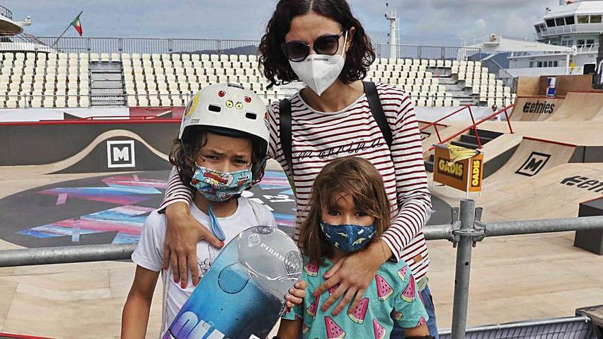  Sara, Xián y Xela en el circuíto de Skate