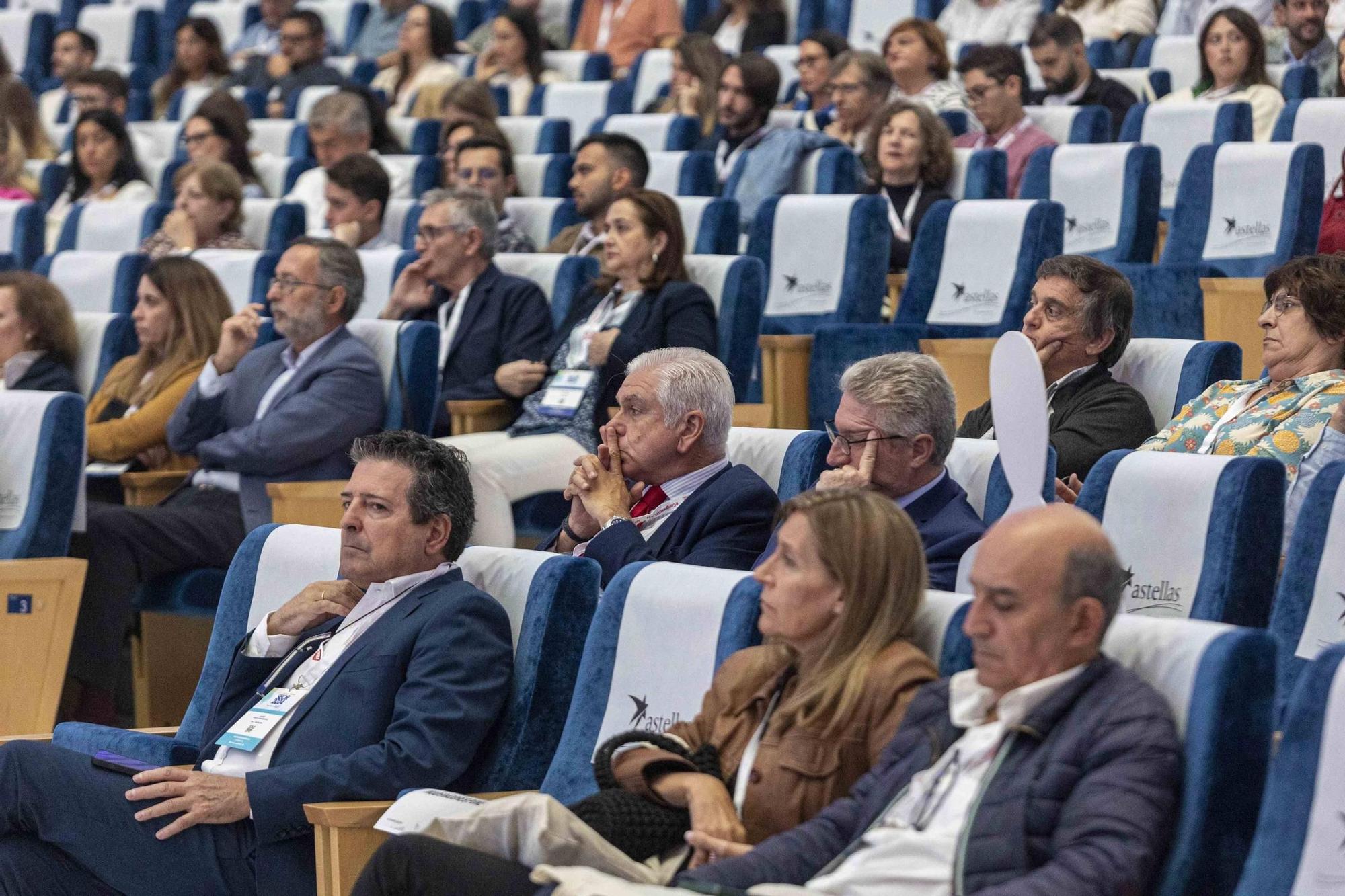 EN IMÁGENES | Juan Díaz y Sergio Serrano de ASINCAR, terceros ponentes en la II Semana de la Innovación de LA NUEVA ESPAÑA: “Acercamos la ciencia a la sociedad”