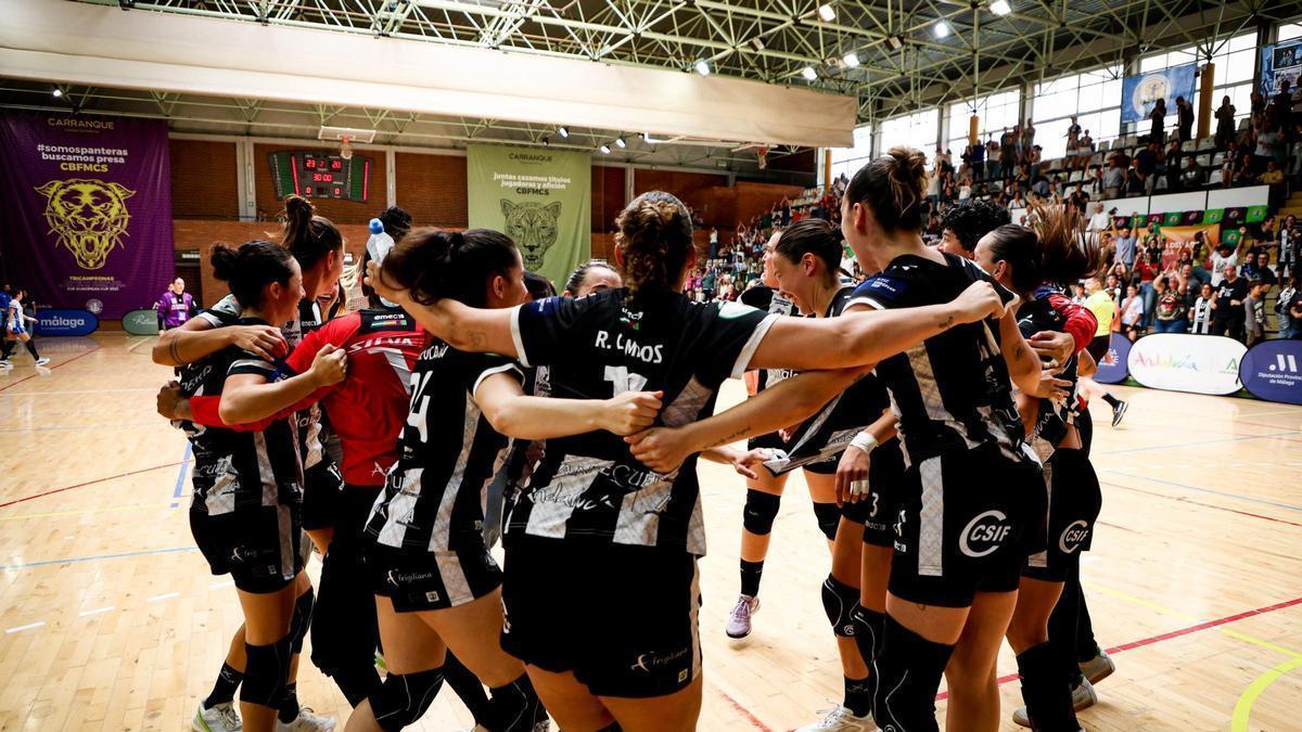 Las panteras en un partido de la tempoara pasada.