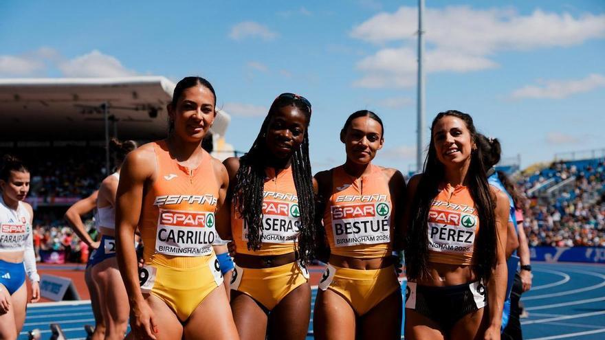 L'equip estatal femení del relleu 4x100 perd el testimoni i queda fora de la final continental