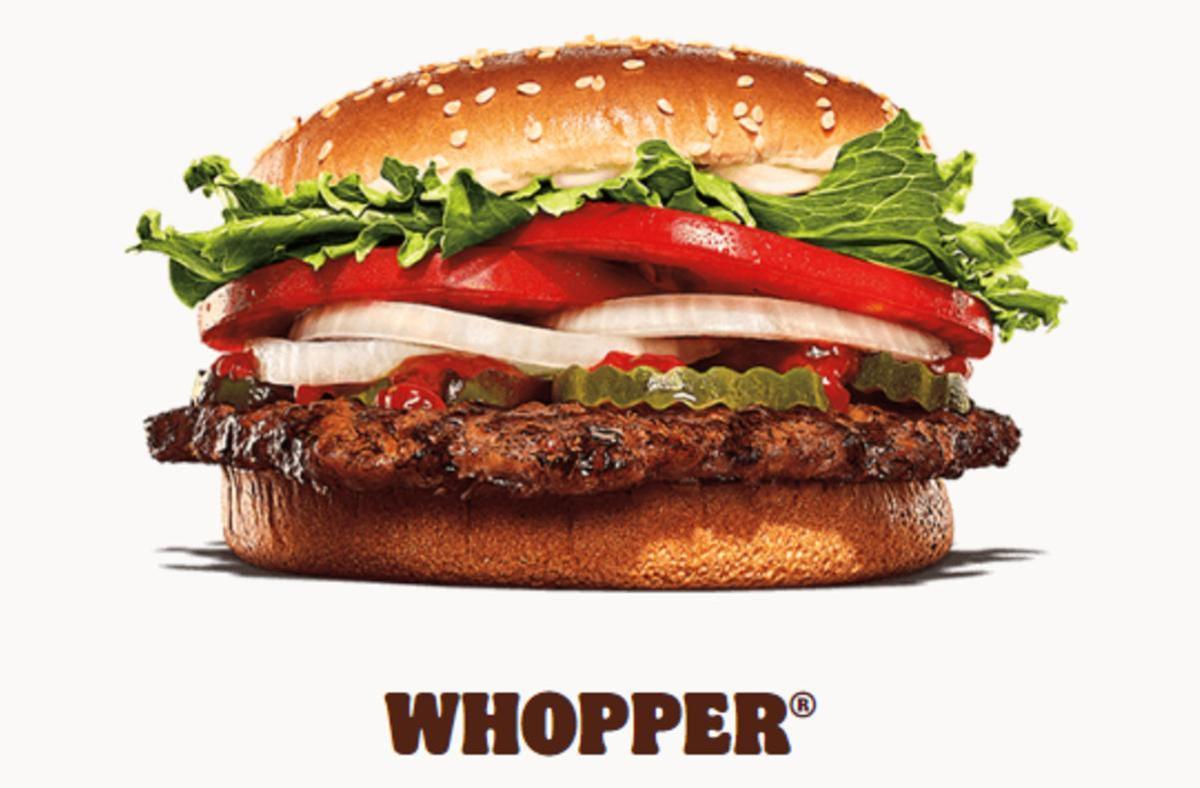 Hamburguesa Whopper, el producto estrella de Burger King.