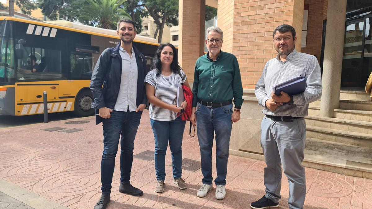 Reunión del alcalde de Albal con representantes de la EPSAR .