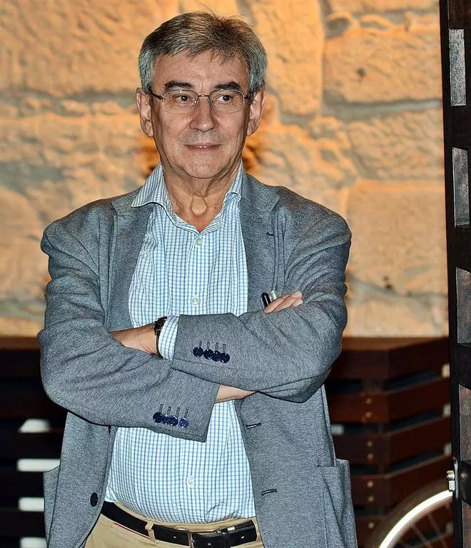 “Torrente Ballester afiliouse á Falanxe por supervivencia”