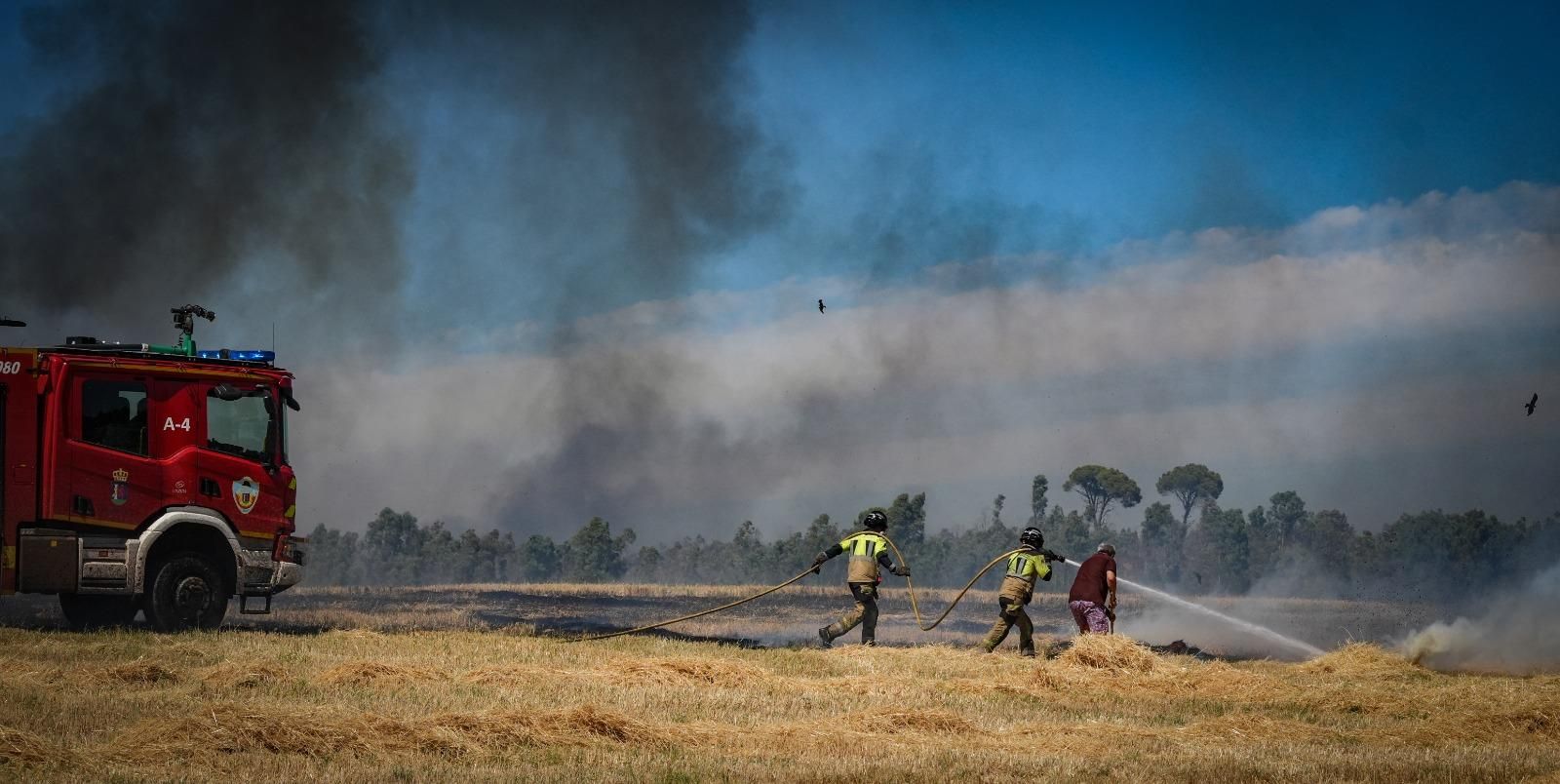 Un incendio en Sancha Brava (Badajoz) obliga a activar el nivel 1