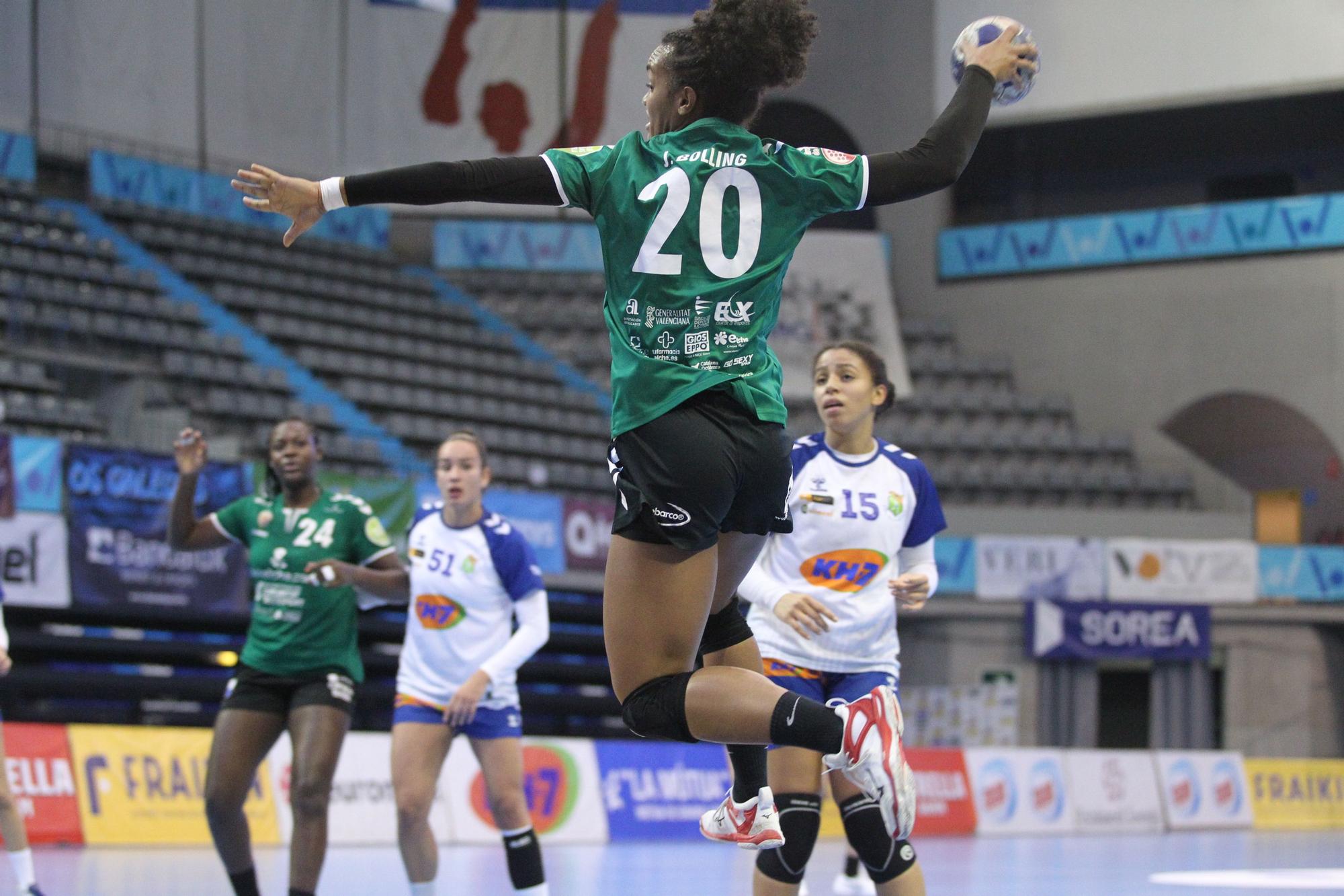 Paseo del Elche de balonmano femenino en Europa