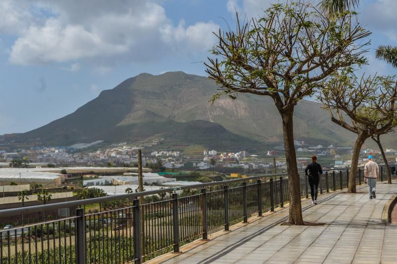 Paseo de Gáldar  a Guía