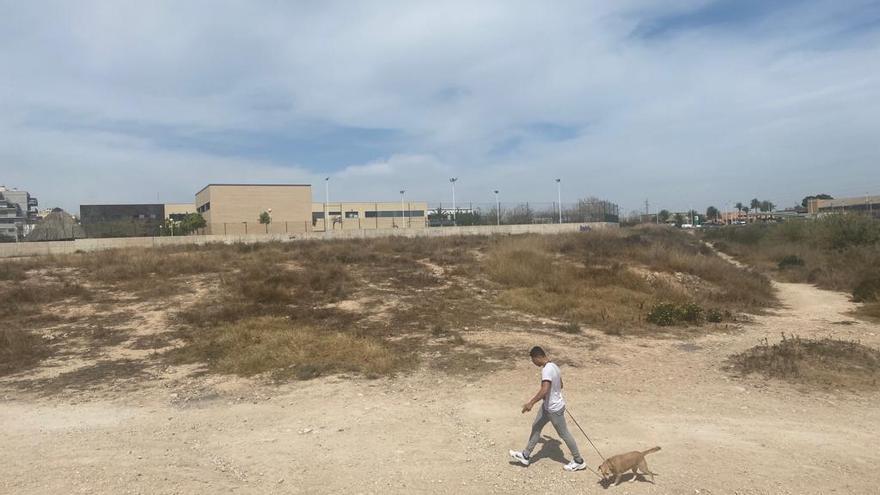 El nuevo colegio Virgen de la Luz de Elche costará casi el doble de lo previsto y tendrá la mitad de espacio