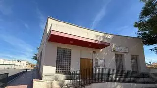 Hallan en medio de la calle a un niño de dos años escapado de la escuela infantil municipal de San Isidro sin que las cuidadoras se dieran cuenta