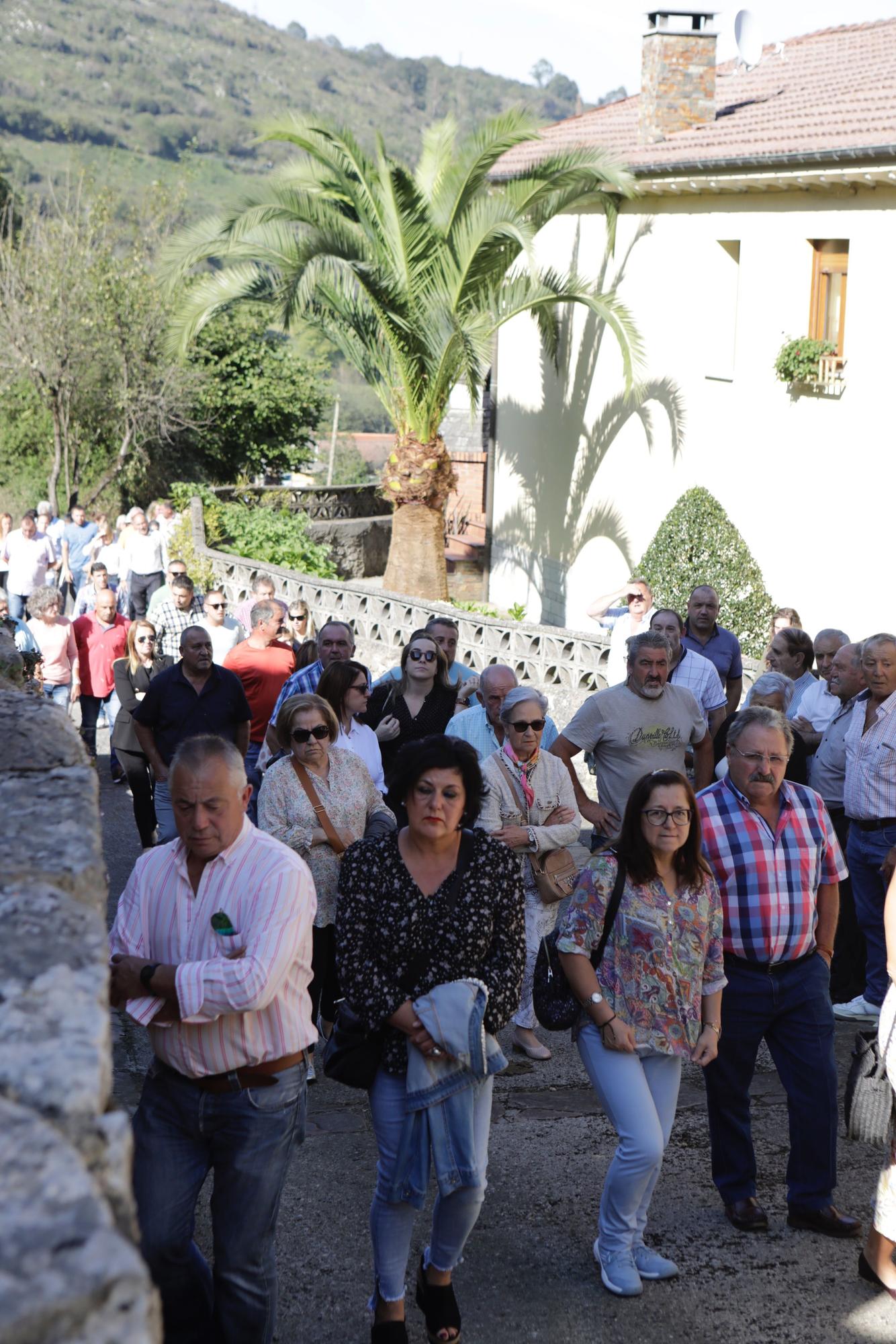 En imágenes: funeral por Juanjo Fernández, fallecido tras chocar con un "kamikaze"