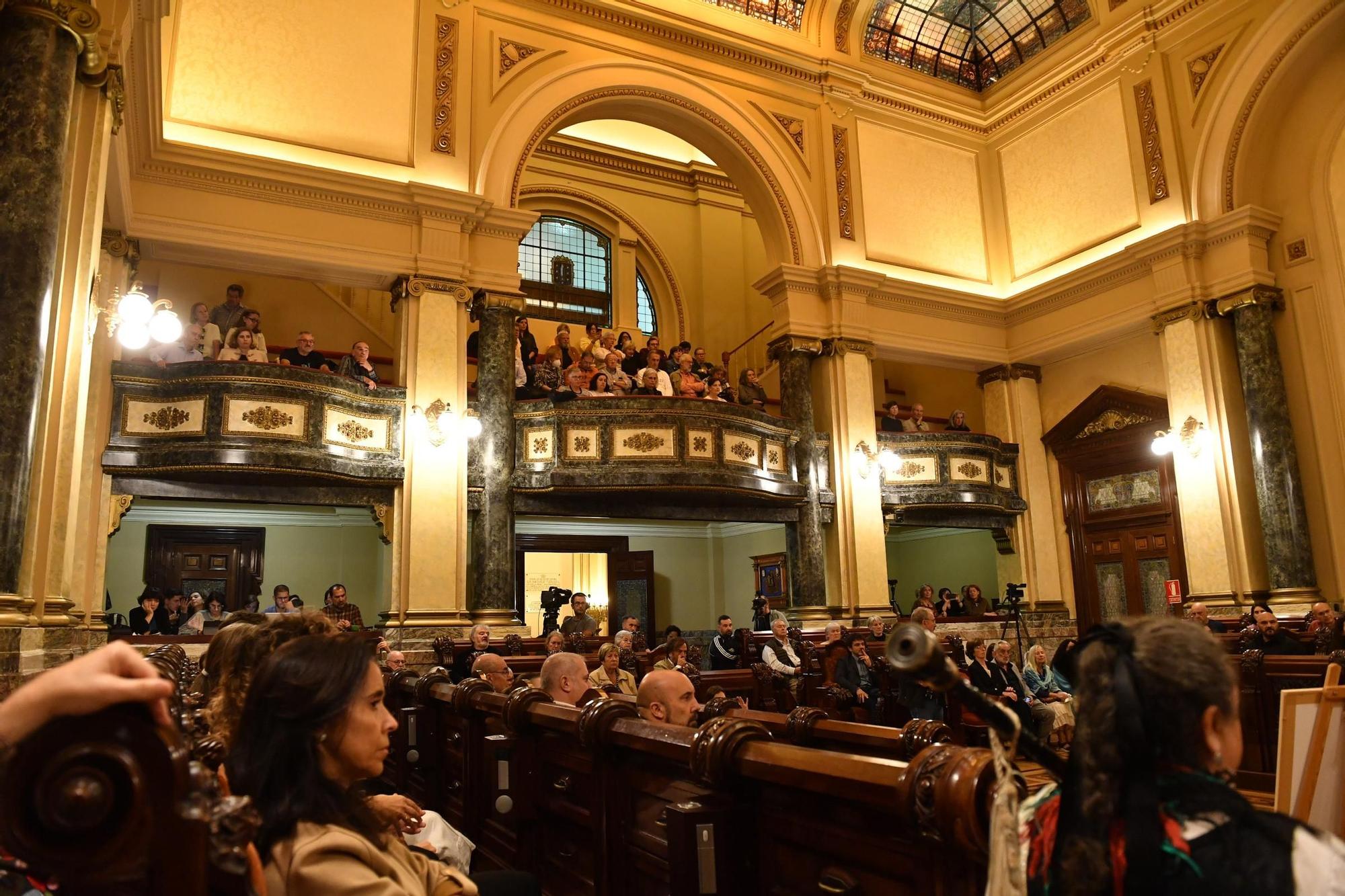 Recepción e enterro dos restos do pintor Francisco Miguel