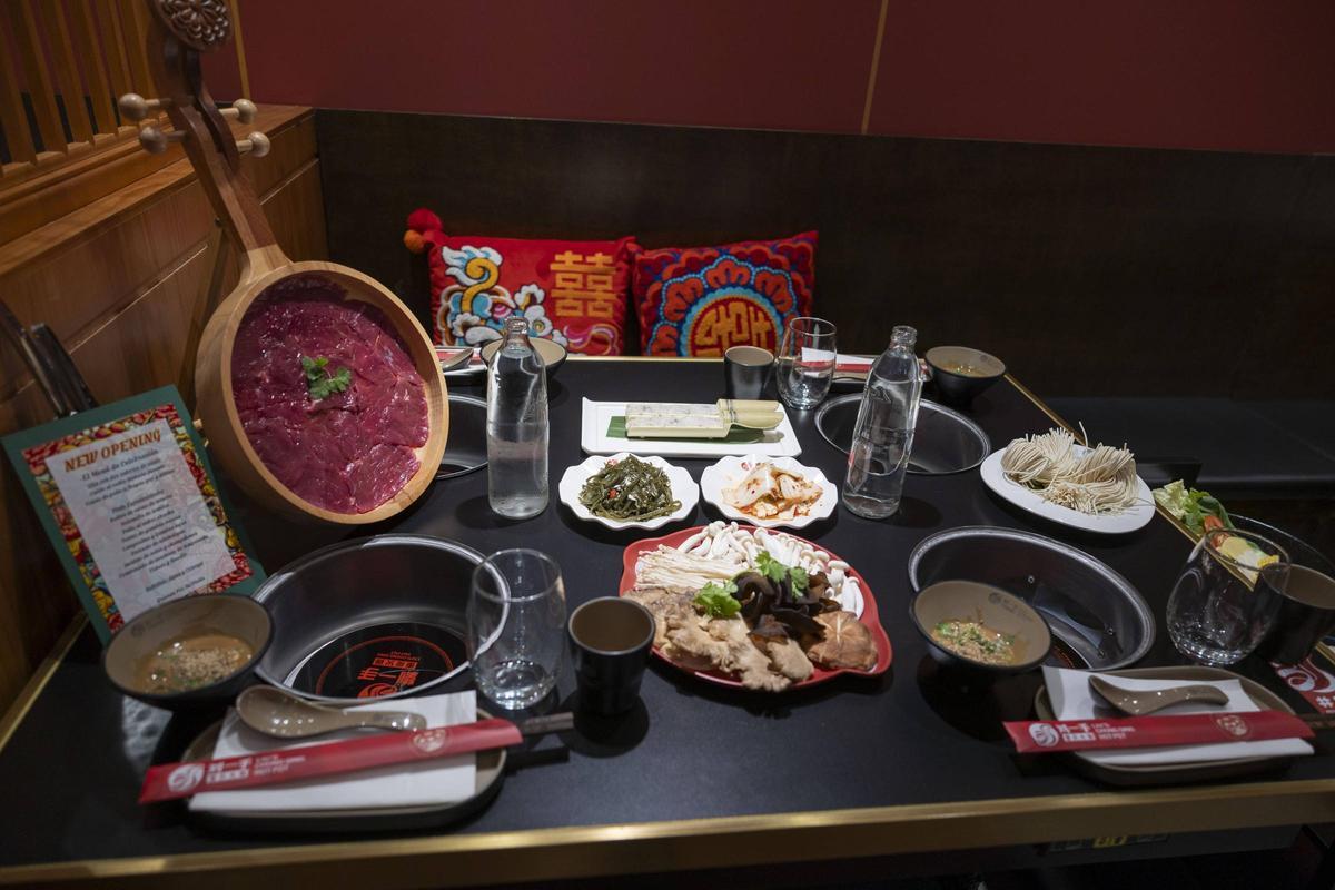 Imágenes del nuevo restaurante chino Liu's Hotpot en Palma