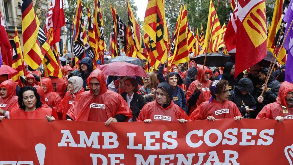 Manifestació per reclamar pujades salarials | EFE