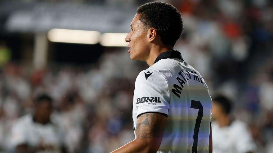 Mateo Mejía celebra uno de sus goles en el Burgos.