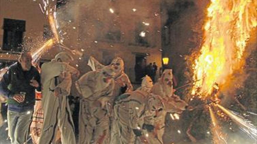 Llega Sant Antoni, la fiesta del fuego en la provincia