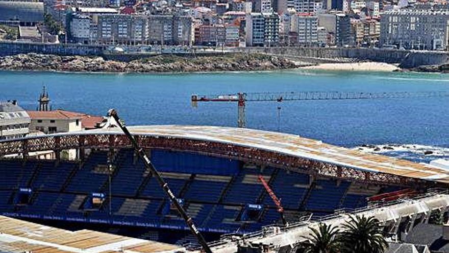 Vista de las obras del estadio de Riazor en junio de 2018.