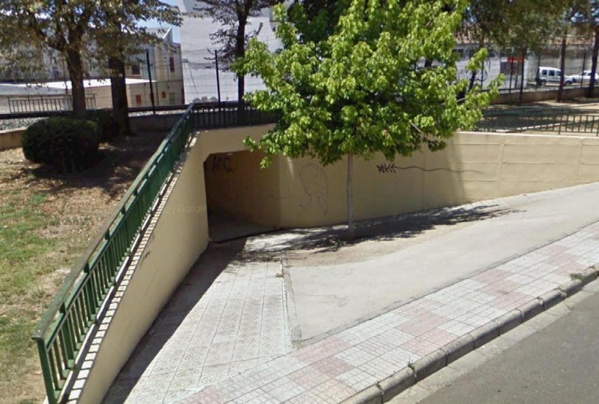 Túnel peatonal de San Bartolomé, en Mérida.