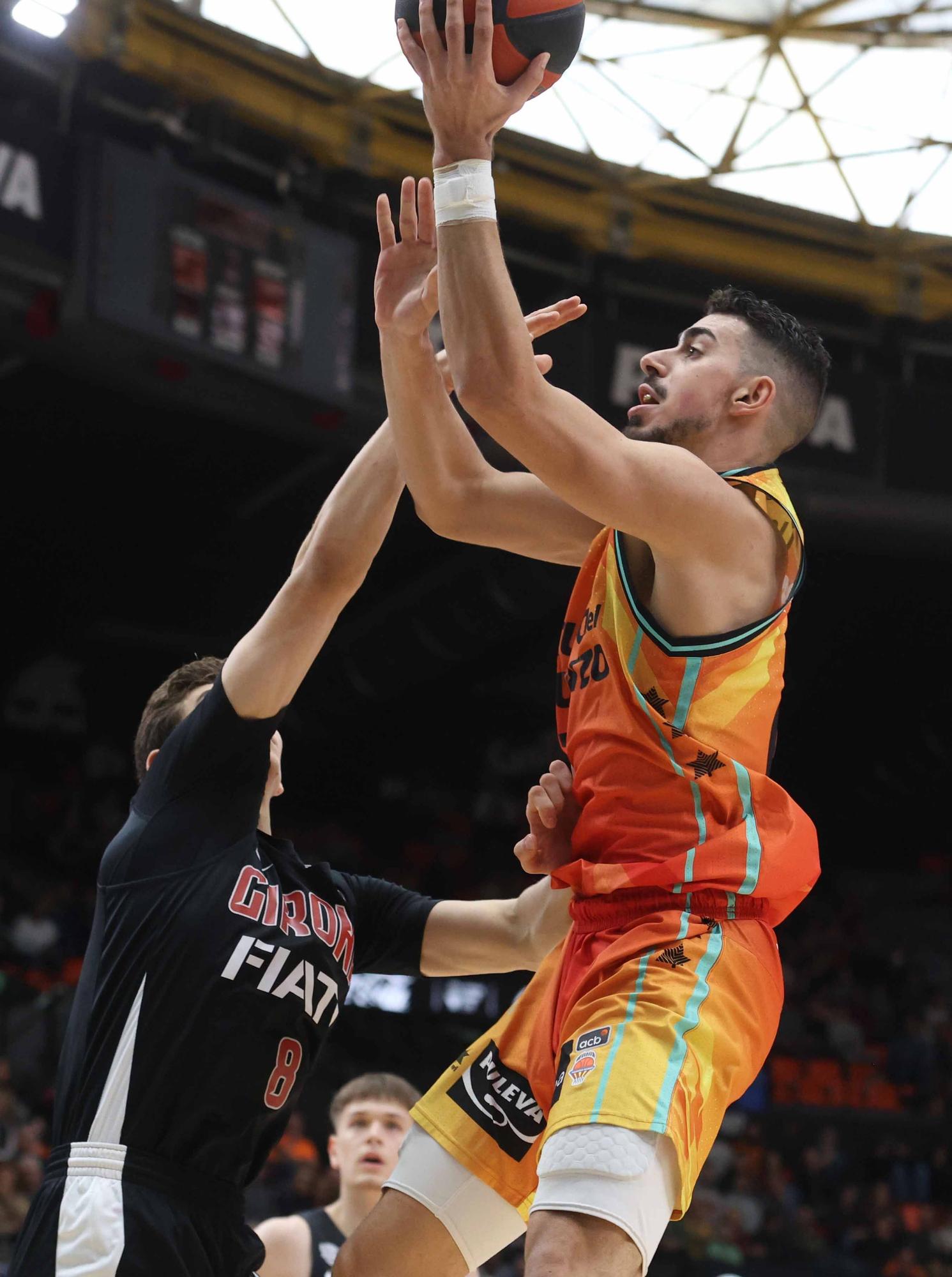 Las mejores imágenes del Valencia Basket - Girona Basketball