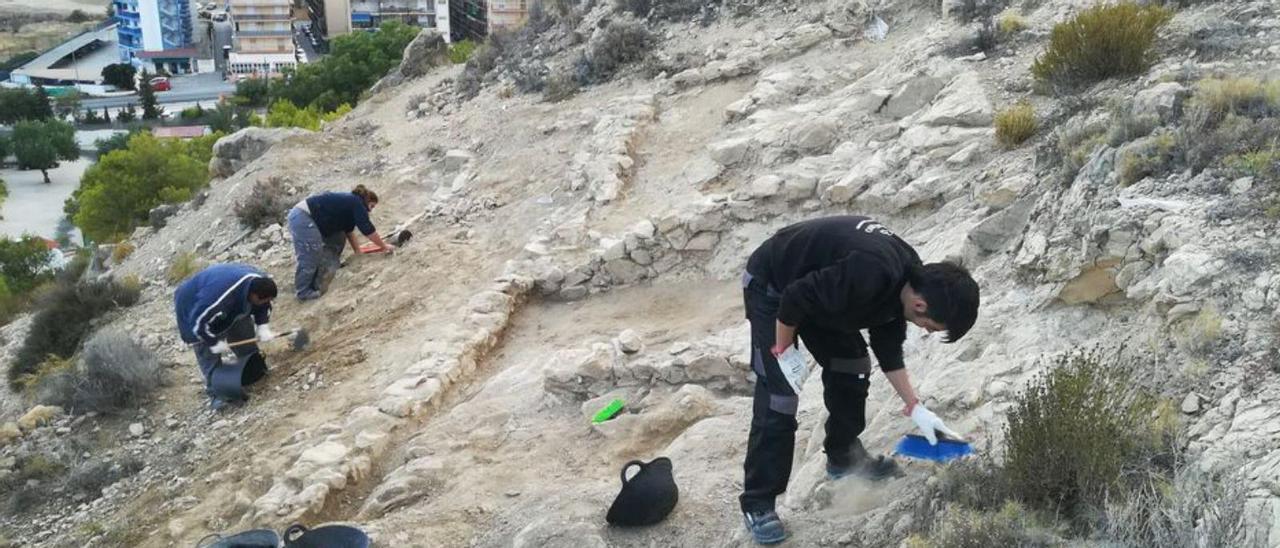 Imagen de los trabajos de restauración del santuario.