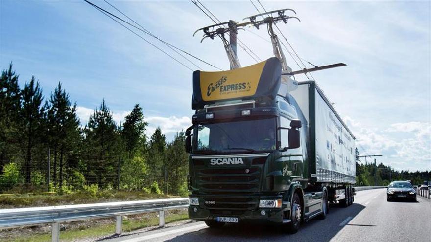 Alemania inaugura su primera autopista eléctrica aún en pruebas