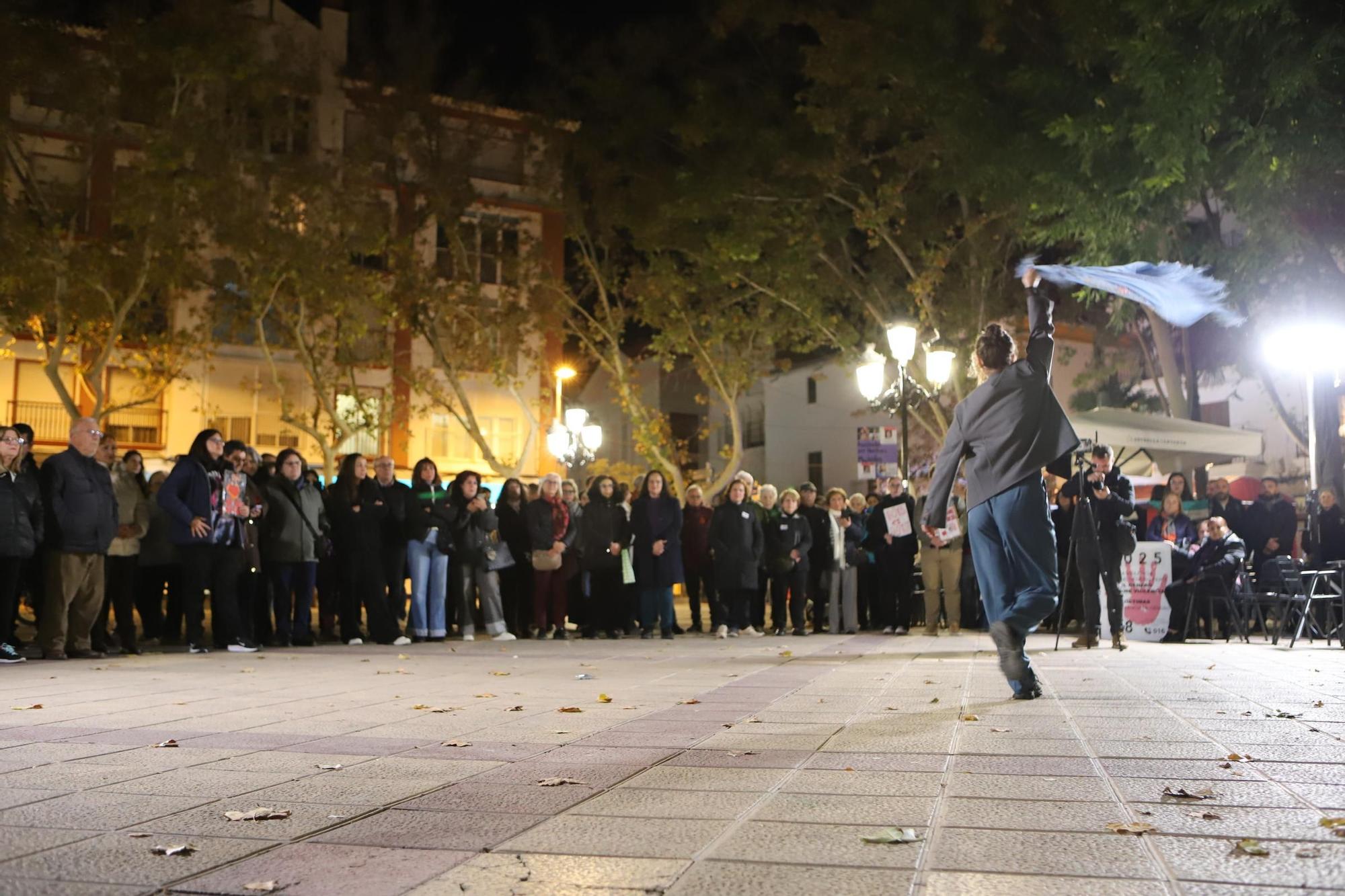 Así ha sido el acto organizado por el 25N en Lorca