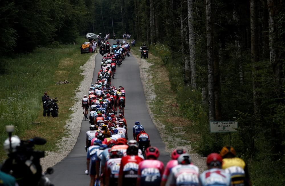 Tour de Francia: La séptima etapa, en imágenes.