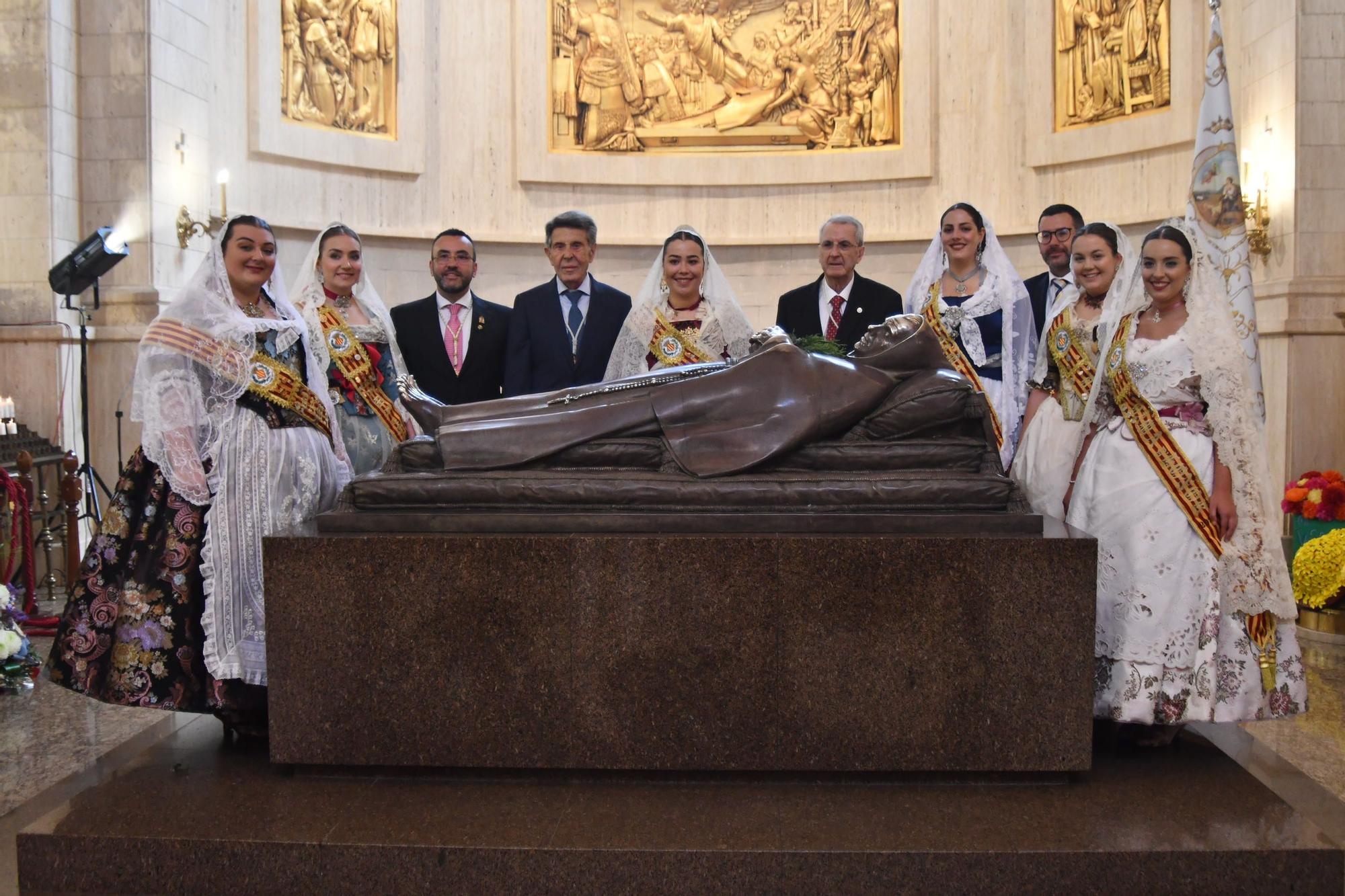 Las imágenes de la misa y la procesión del día de Sant Pasqual en Vila-real