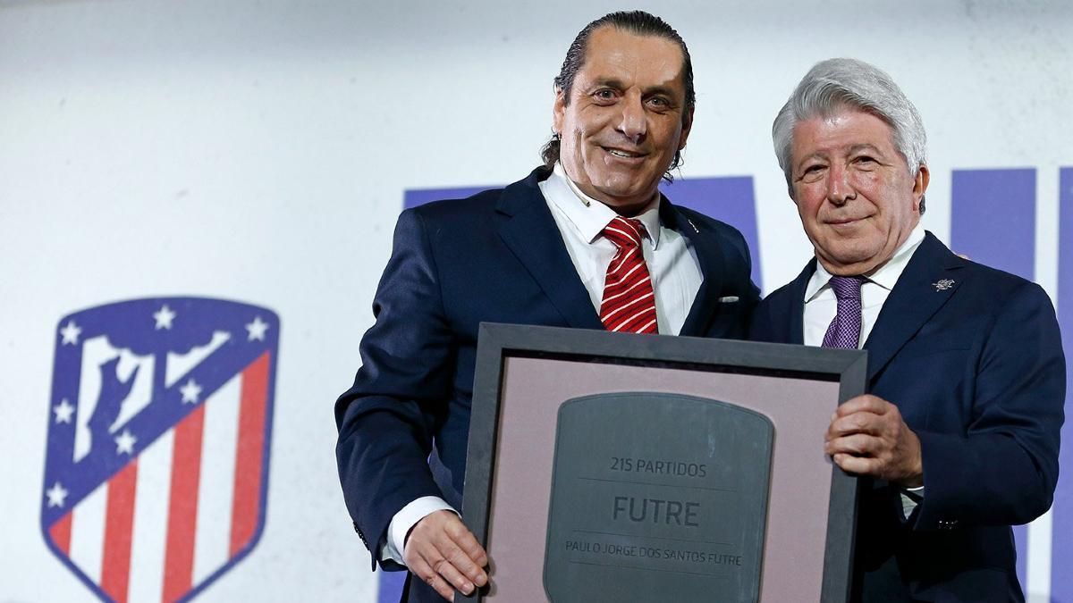Futre recibe su homenaje por parte del Atlético de Madrid