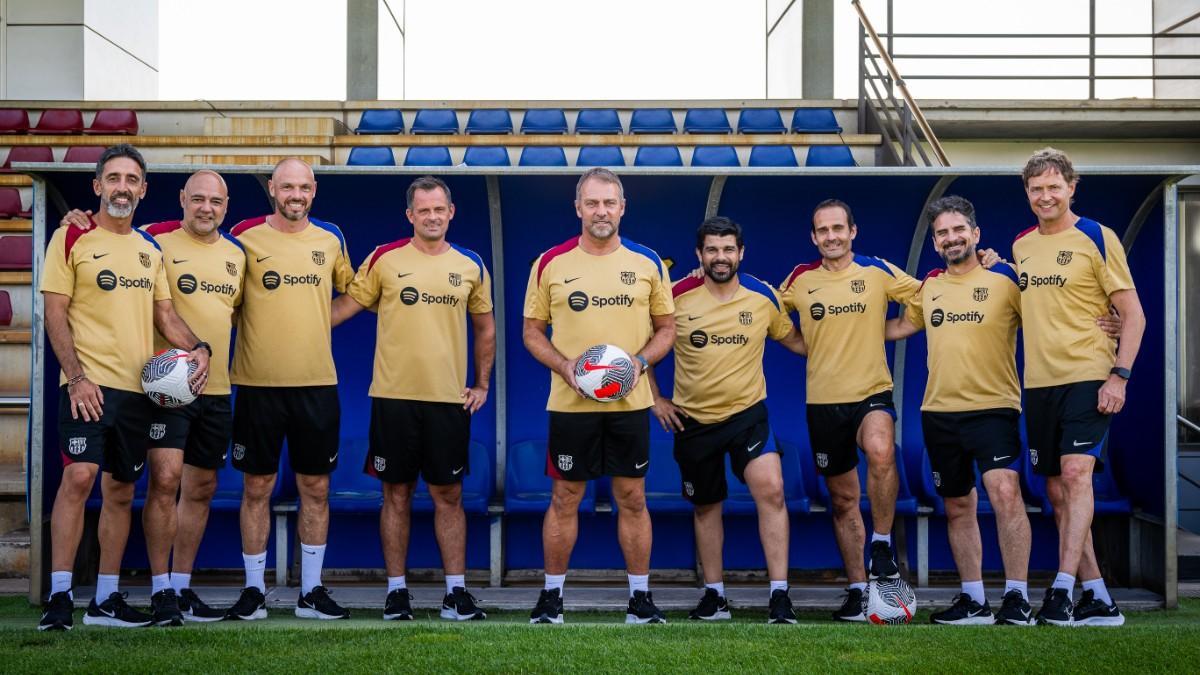 Oficial: Hansi Flick renueva con el Barça