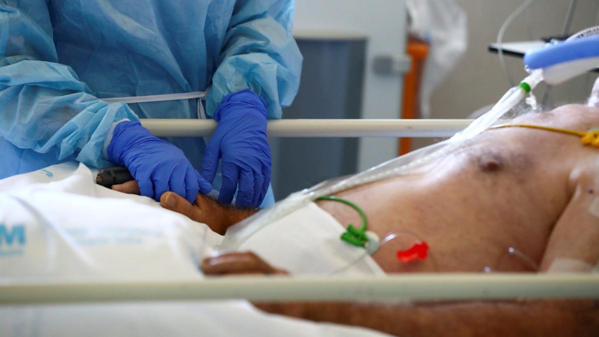 Satse warns that infections among health workers are increasing Satse warns that infections among health workers are increasing