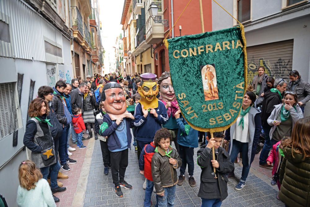 El pequeño Sant Sebastià juega en sa Riera