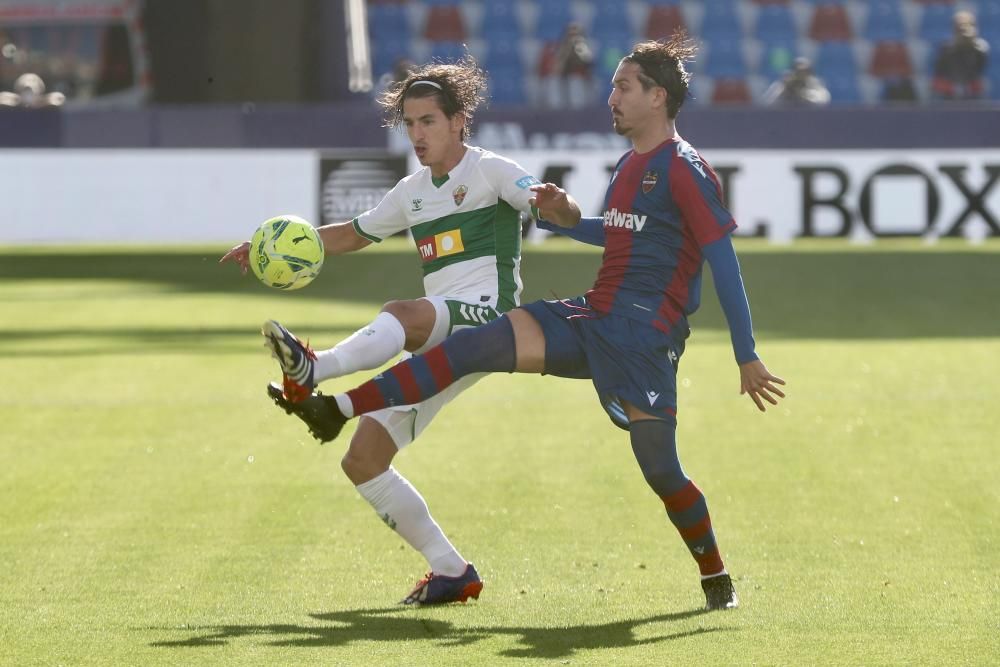 Las imágenes del Levante UD - Elche CF