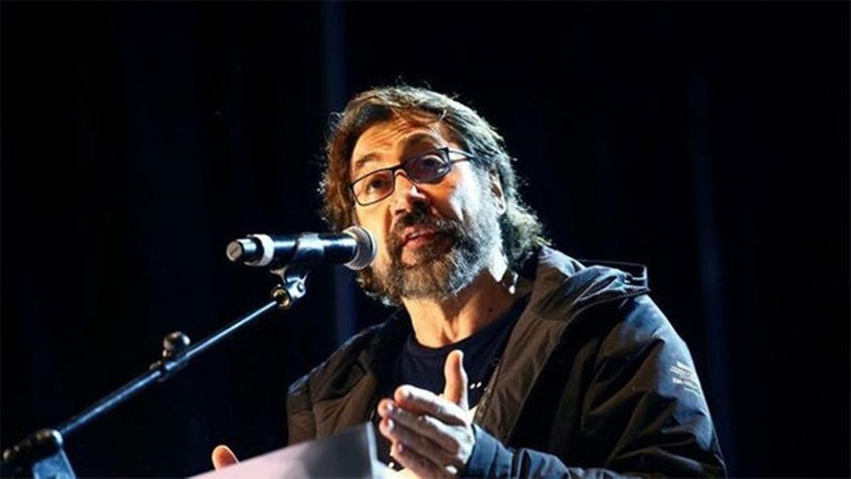 Javier Bardem llama estúpidos a Trump y a Almeida