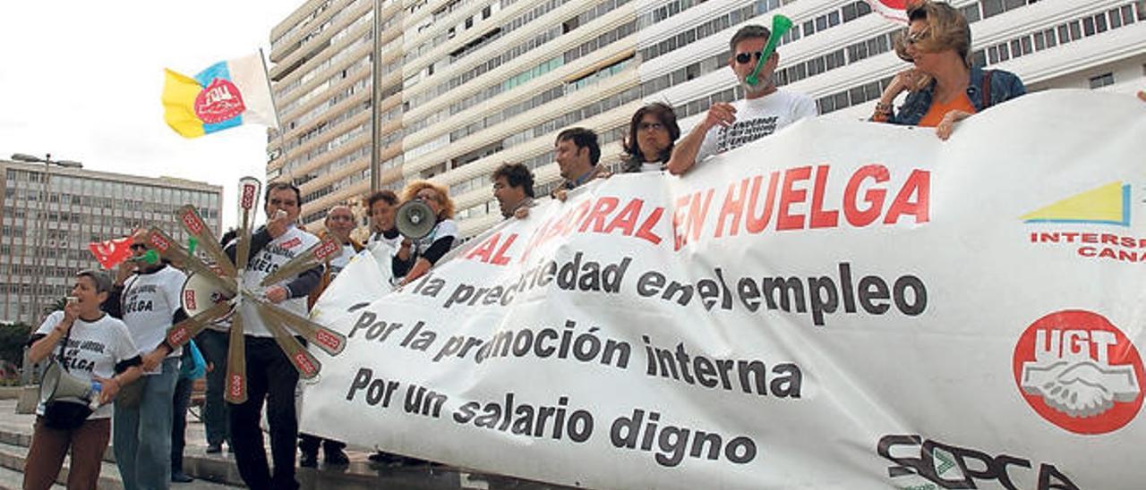 Protesta de sindicatos de empleados públicos en la capital grancanaria.