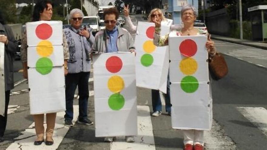Protesta en 2017 en Guísamo para exigir un paso seguro