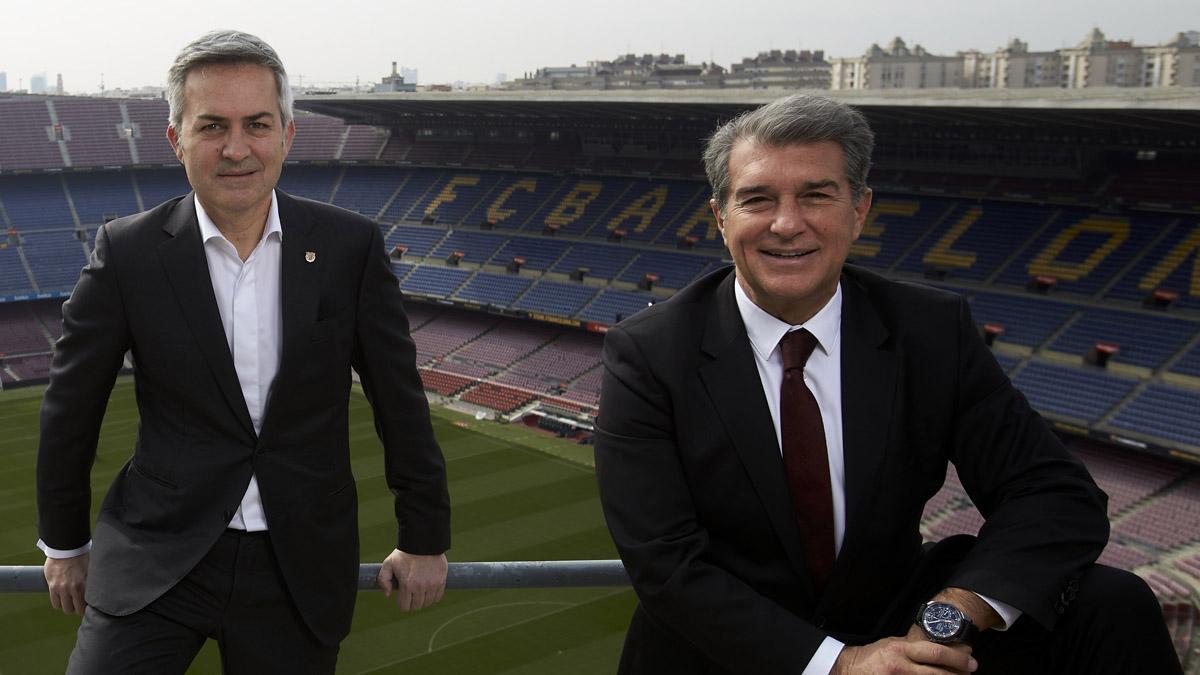 Víctor Font y Joan Laporta, en el Camp Nou