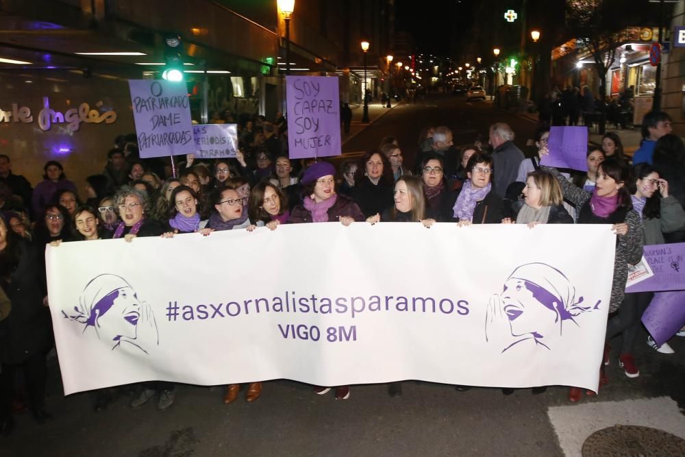 Miles de personas recorren las calles de Vigo en la manifestación central del 8-M