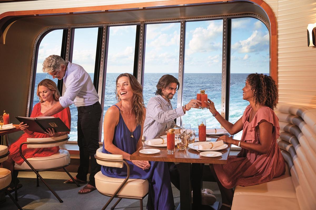 Restaurante The Wake a bordo del Scarlet Lady.
