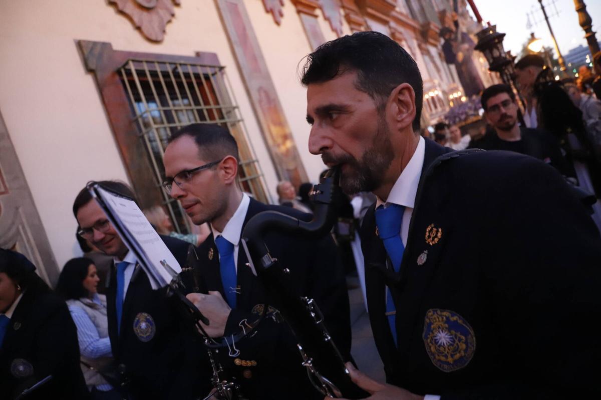 El vía crucis de la Quinta Angustia en Córdoba, en imágenes El vía crucis de la Quinta Angustia en Córdoba, en imágenes