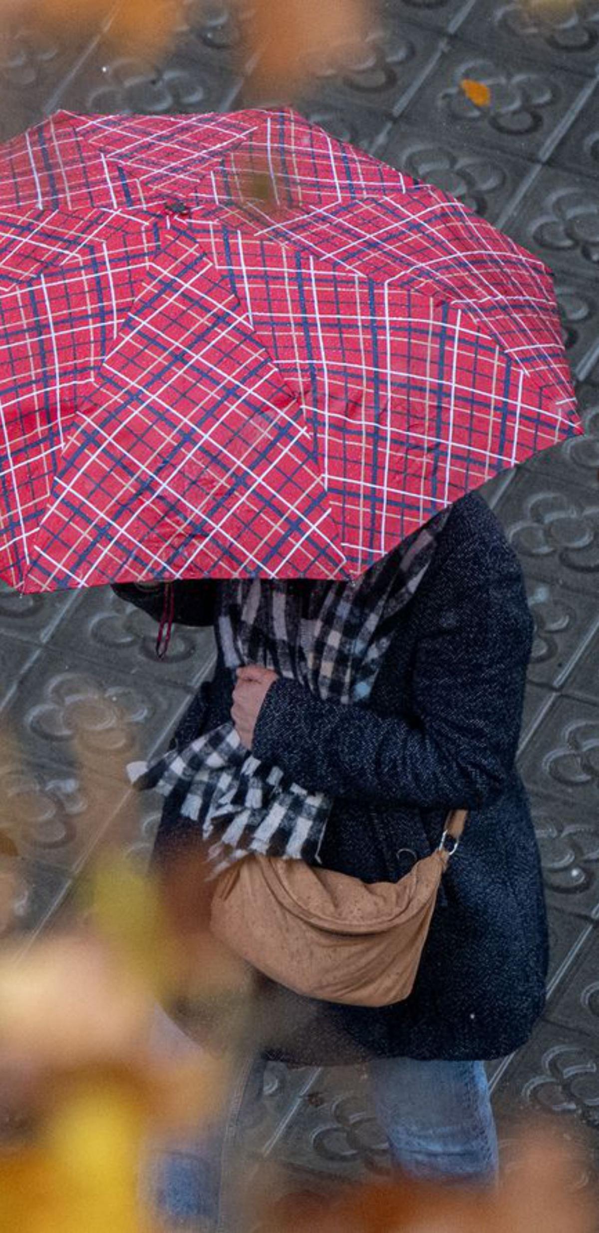 El mal temps amplifica els mals de cap