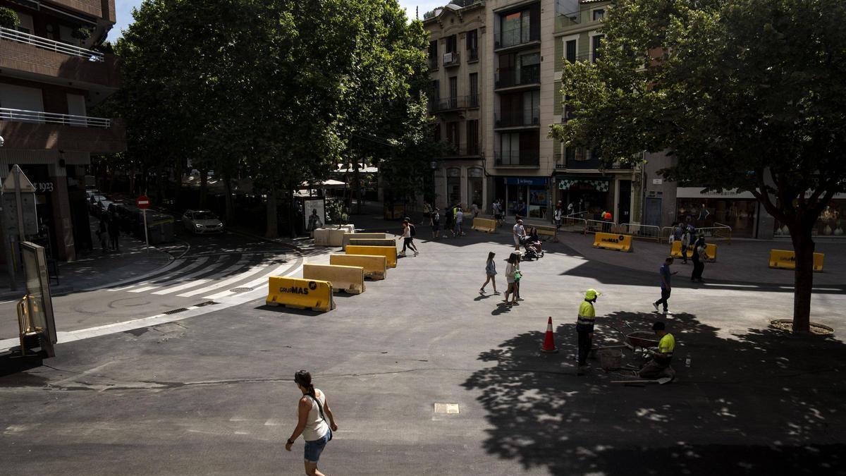 Imatge d'arxiu de la plaça Neus Català i Pallejà