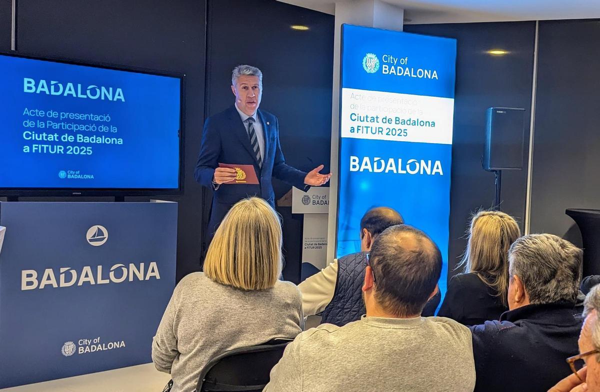 Imagen de la presentación del estand de Badalona en Fitur 2025