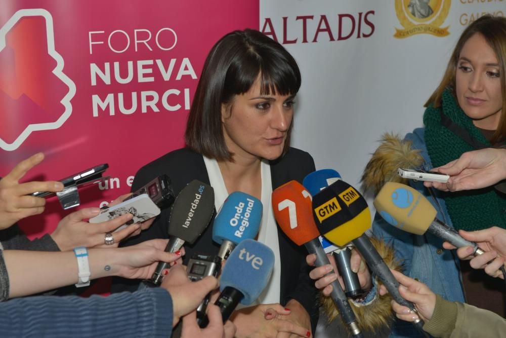 Conferencia de María González Veracruz en el Foro Nueva Murcia