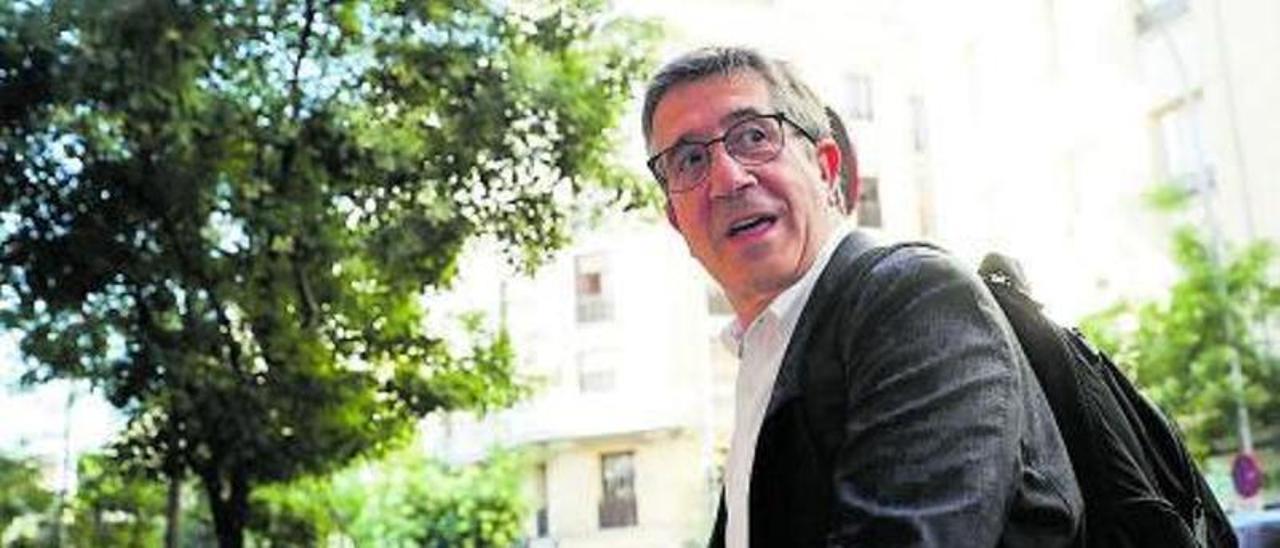 Patxi  López