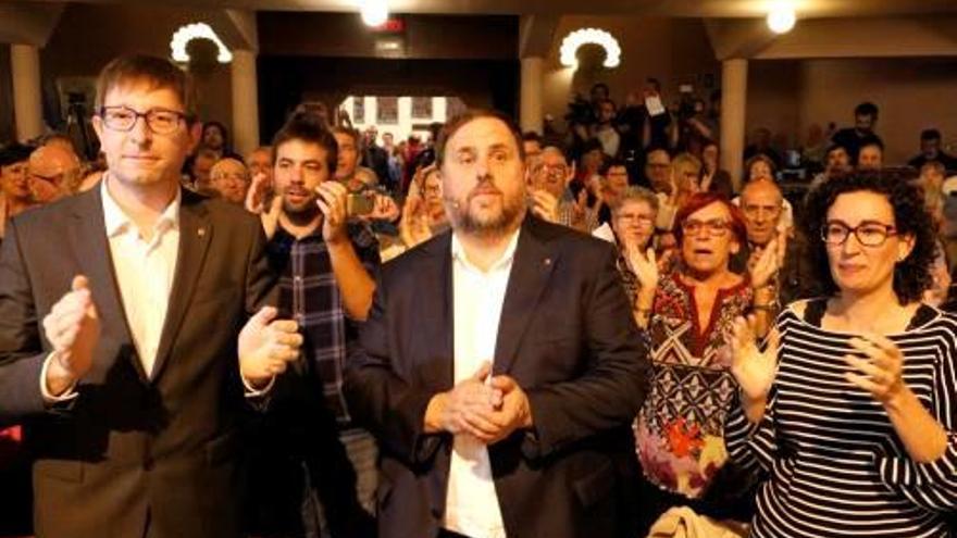 Junqueras, ahir en un acte d&#039;ERC amb Carles Mundó i Marta Rovira.