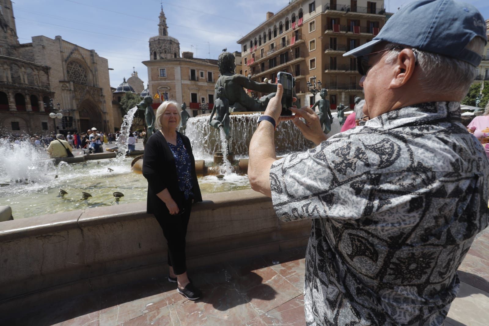 Desembarco de cruceristas en el centro de València