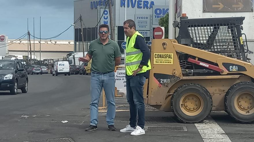 Telde contribuye en las mejoras del asfalto en el acceso al Polígono Industrial de Bocabarranco
